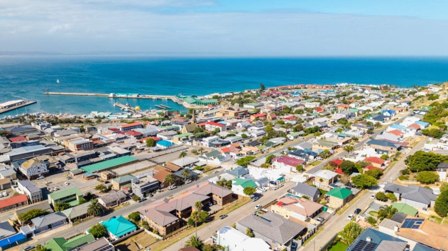 4 Bedroom Property for Sale in Linkside Western Cape